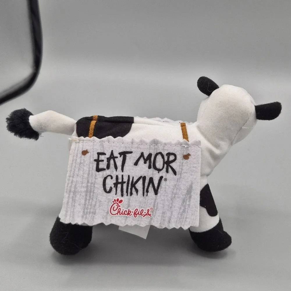 Chick-Fil-A Cow 4
